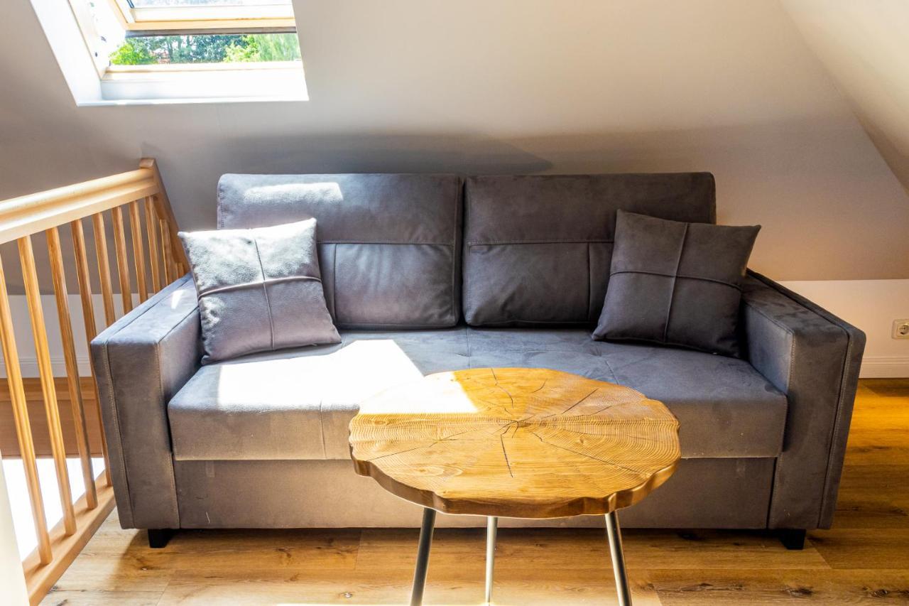 Moderne Maisonette Ferienwohnung Mit Gartenzugang, Nur 7 Gehminuten Zum Strand, Parkplatz & Fahrradunterstellplatz Scharbeutz Bagian luar foto